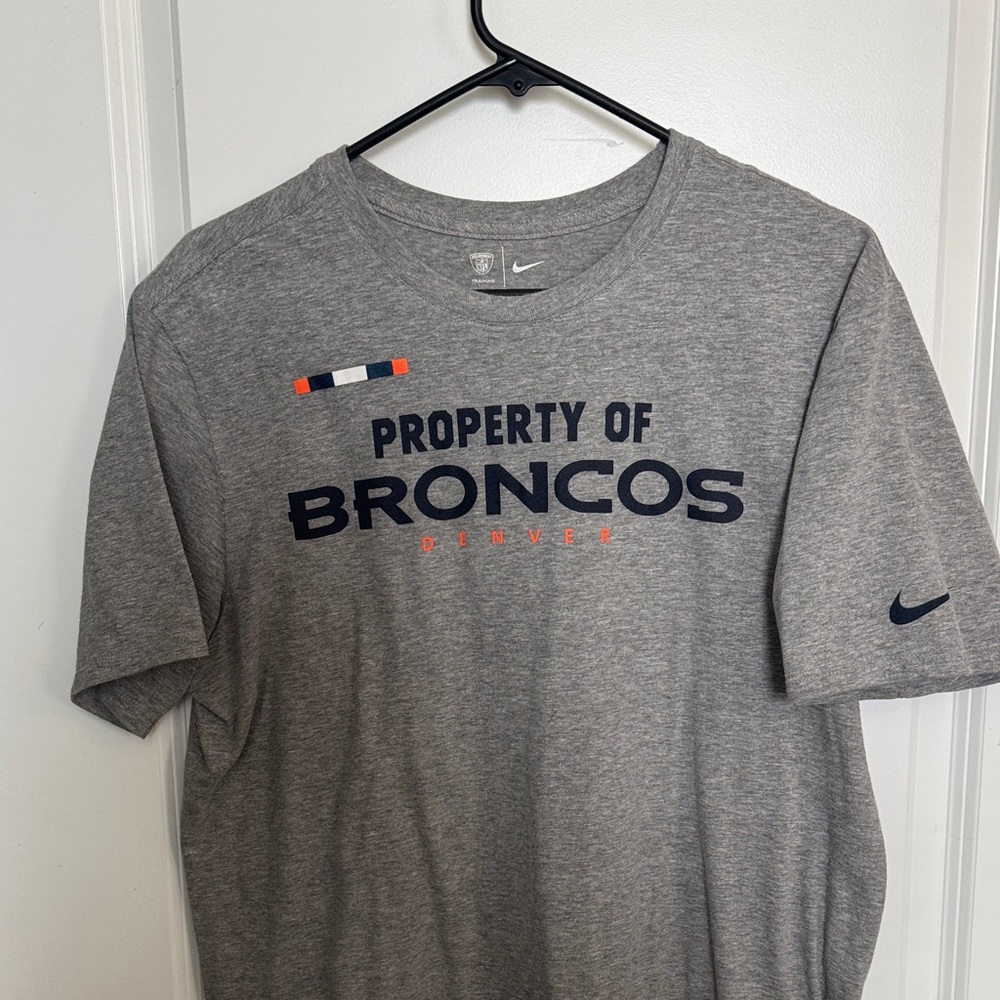 Nike Gray Broncos Tee
